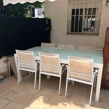 Apartamento Benamara * Estepona